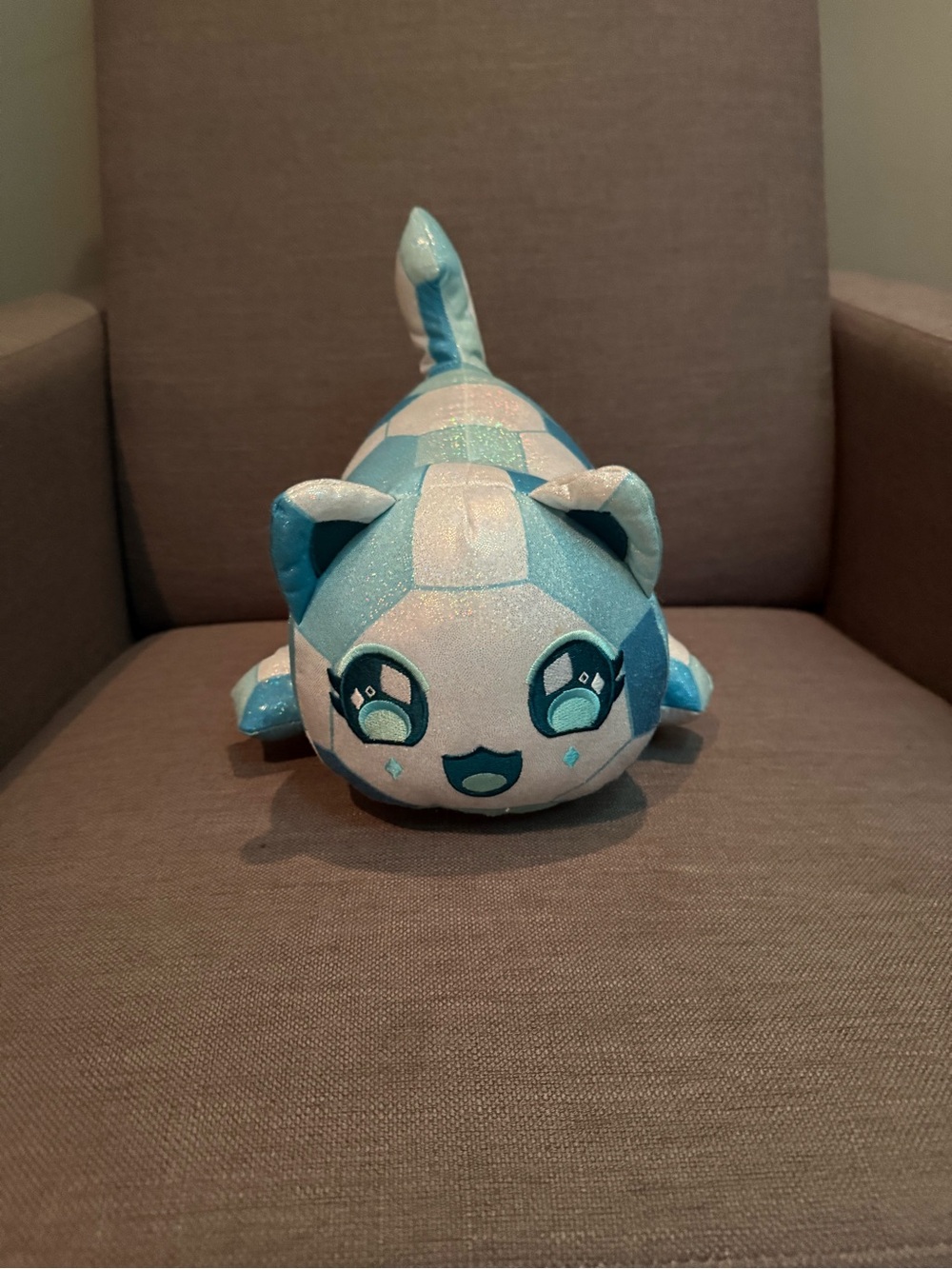 Aphmau Large Blue Diamond Cat Meemeow Plush